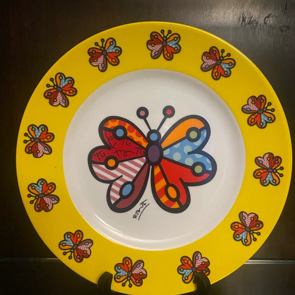 Romero Britto  collectors Vista Alegre Yellow Butterfly Dinner Plate